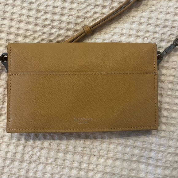 Worn once! Bolkier purse in perfect condition. - Picture 4 of 4